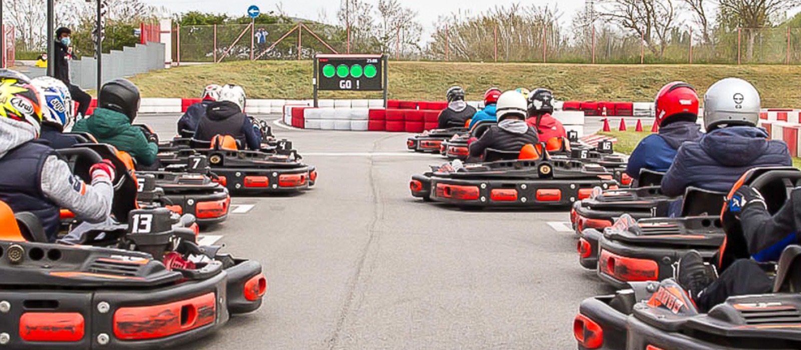 NOLEGGIO KART TRA AMICI